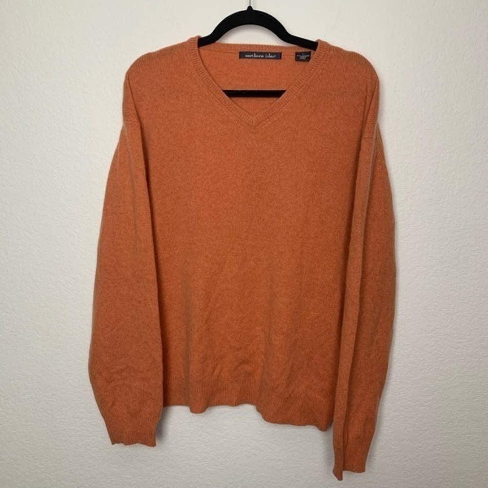 V neck cashmere northern isles sweater L B8